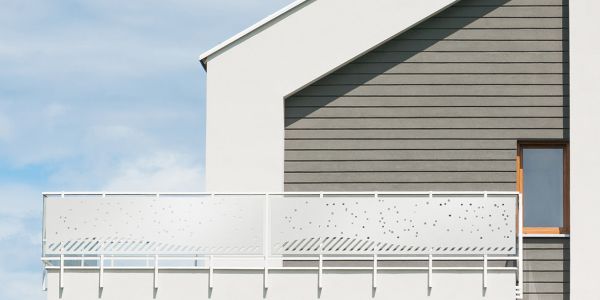 Il taglio laser può essere applicato su ferro, acciaio inox, alluminio, lastre corten e pannelli colorati